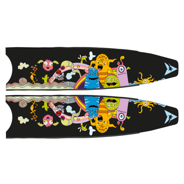 Limited Edition Ugly Toys Blades 2020-01-UGLYTOYS-Blades €145.00