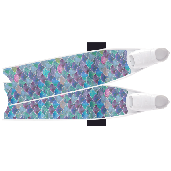 2023-IC-05-Mermaid-Waves-Purple-fins €155.00